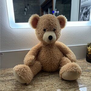 Blonde caramel colored 30” steiff teddy bear